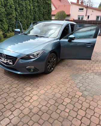 Mazda 3 cena 63900 przebieg: 83307, rok produkcji 2016 z Tomaszów Lubelski małe 232